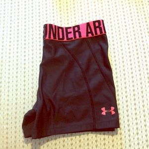Under armour spandex shorts